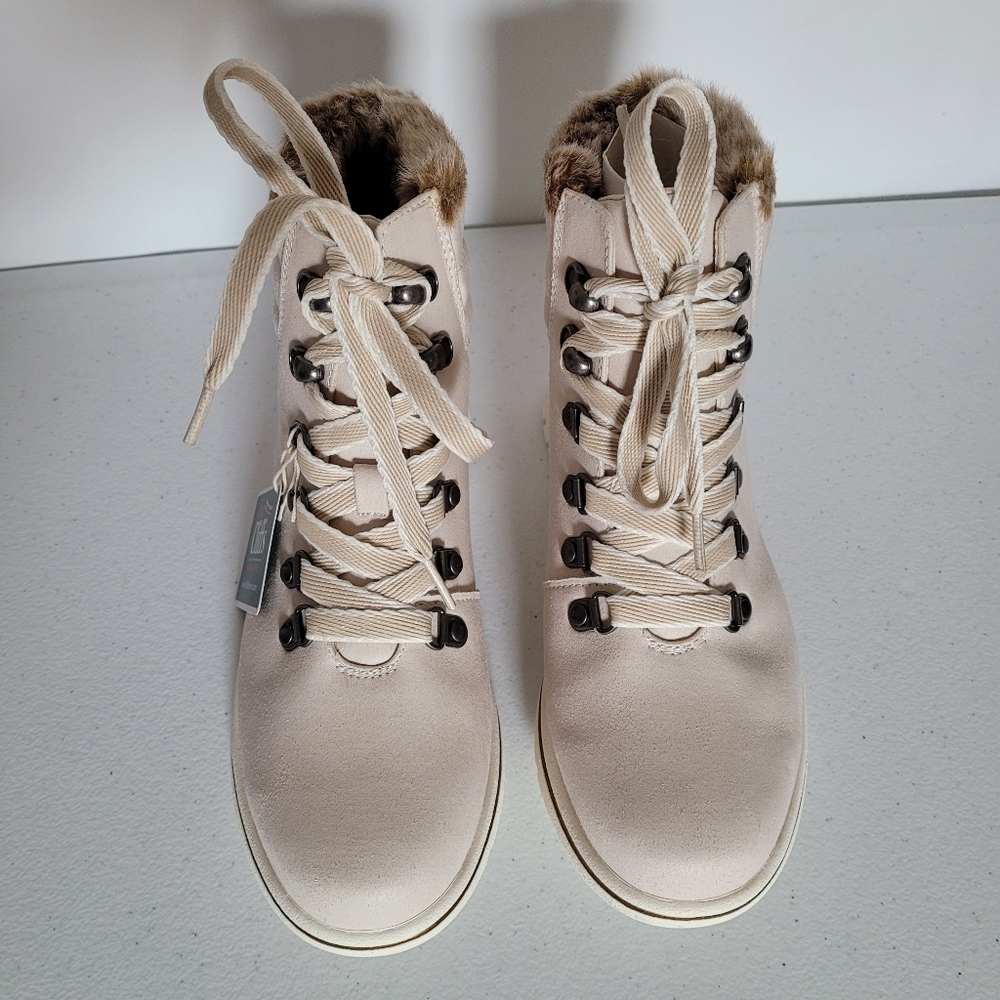 **FINAL SALE** NIB Cliffs by White Mountain Hallett Cream Bootie - Picture 6 of 7
